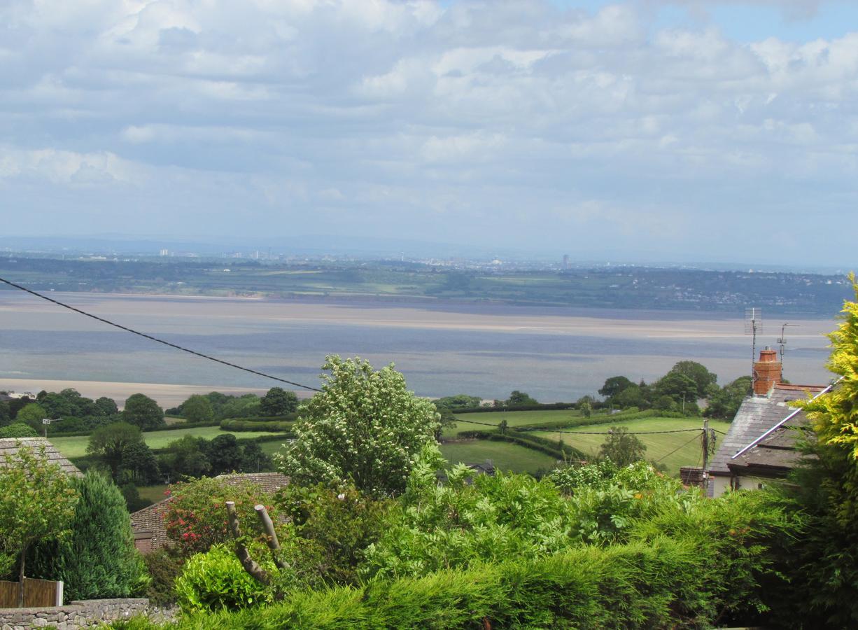 Celyn Villa Bed And Breakfast Holywell  Exterior foto