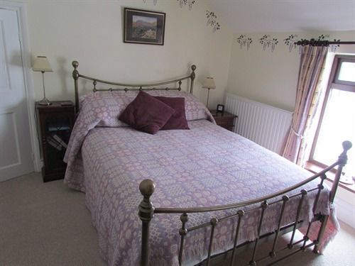 Celyn Villa Bed And Breakfast Holywell  Exterior foto